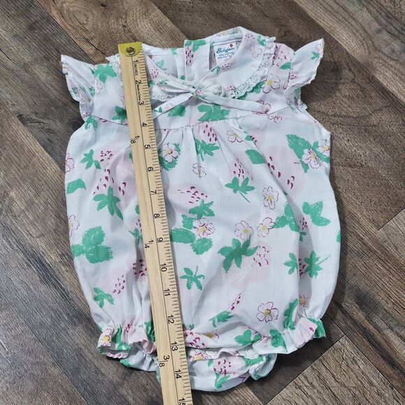 Vintage Babyfair Girl Ruffle Romper with Collar Strawberry Bubble One Piece 12 m - Picture 8 of 9
